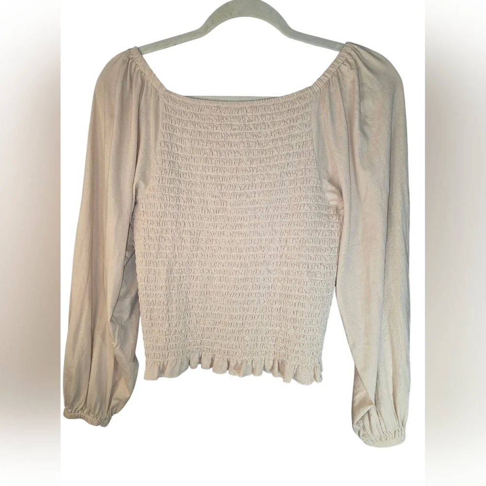 LOFT Champagne Smocked milkmaid Top Long Sleeve Babydoll Ruffle Hem 100%‎ Cotton - Picture 2 of 5